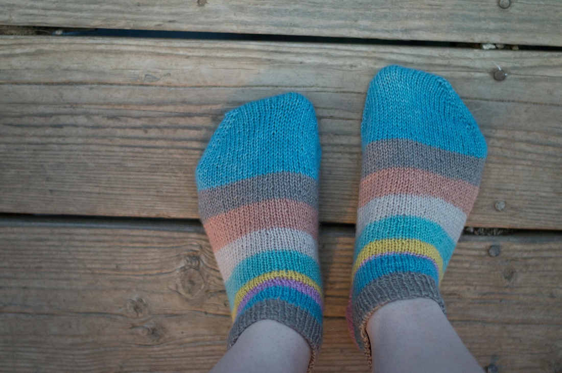 Knitting Footie Socks that Don't Slip